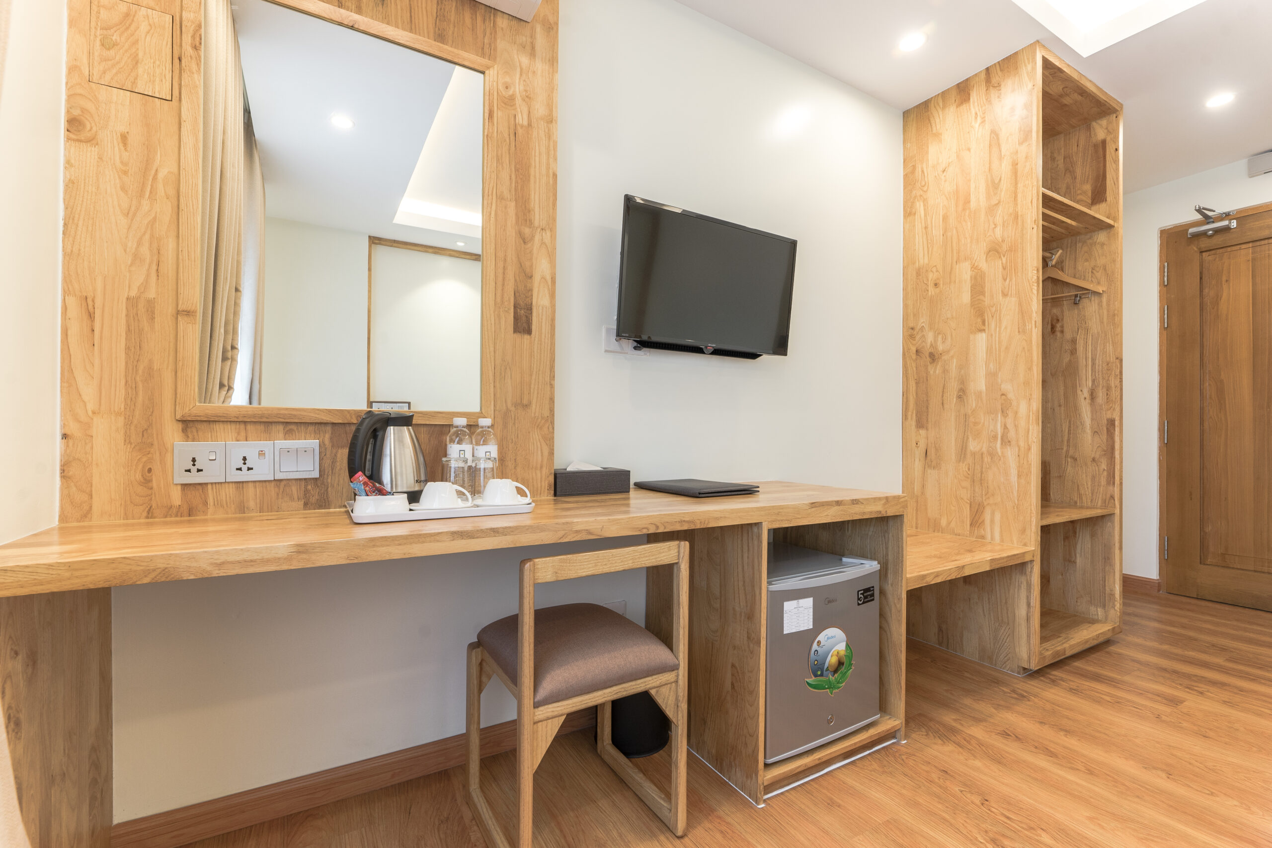 Cozy Superior ( Furniture )